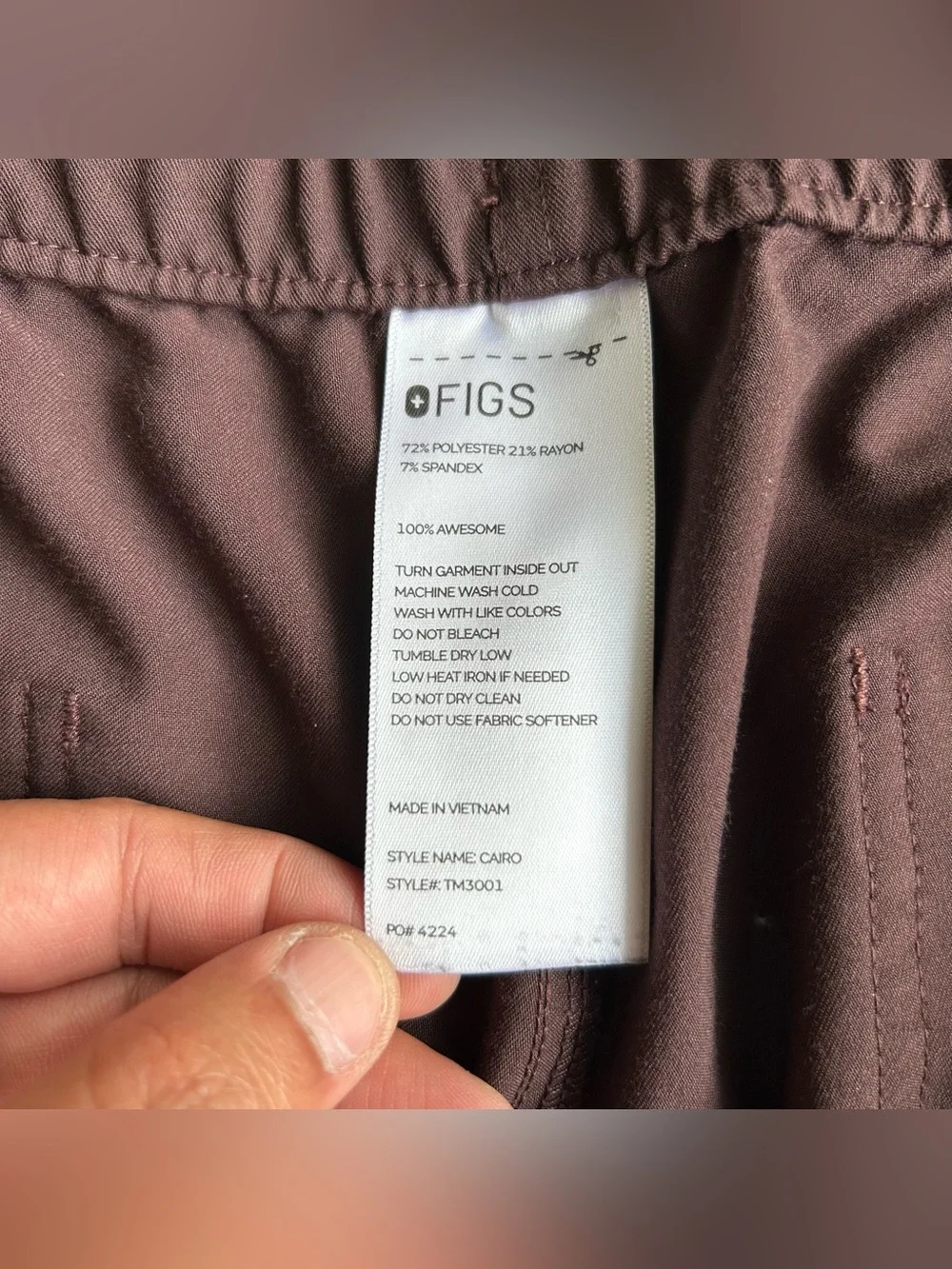 FIGS Cairo Scrub Pants Mens XL(36x32) Burgundy Cargo Technical Nurse Medical